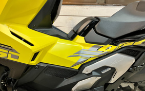 HONDA X-ADV 750 2025 RH21