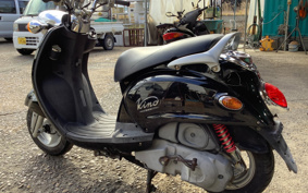 YAMAHA VINO 125 SE24