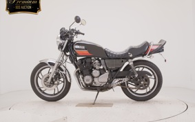 YAMAHA XJ550 2025 4V8