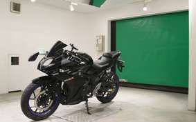 SUZUKI GSX250 R 2015