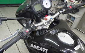 DUCATI MULTISTRADA 1100 S 2009