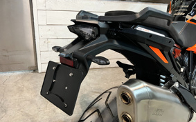 KTM 1290 SUPER ADVENTURE S 2022 V7940