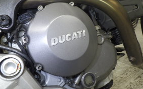 DUCATI MONSTER 696 2008
