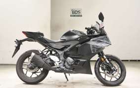 YAMAHA YZF-R3 2025 RH25J