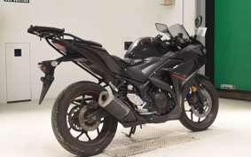 YAMAHA YZF-R3 2018 RH13J