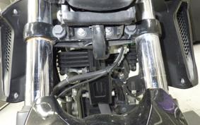 YAMAHA FZ25