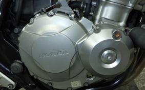 HONDA CB400 SUPER BOLDOR VTEC 2009 NC42