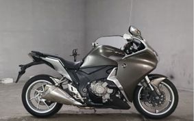 HONDA VFR1200F DCT SC63
