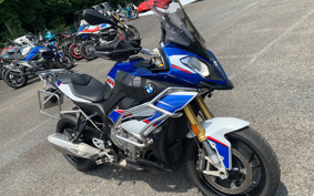 BMW S1000XR 2018 0D03