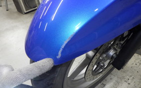 SUZUKI GSR250S