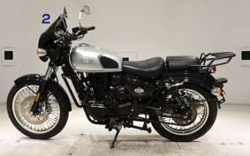 BENELLI インペリアーレ400 2023