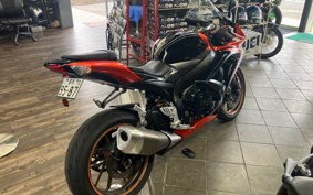 SUZUKI GSX-R750 2008 CW111