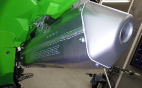 KAWASAKI KX450