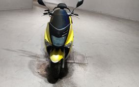 YAMAHA MAJESTY 125 SE27