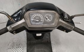 SUZUKI ADDRESS V100 CE11A