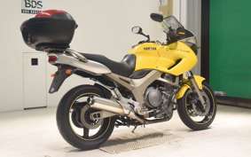 YAMAHA TDM900 2002