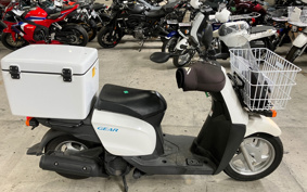 YAMAHA  GEAR  PARKING  STAND  UA08J