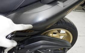 YAMAHA T-MAX 530 A 2013 SJ12J