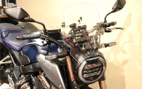 HONDA CB650R 2021 RH03