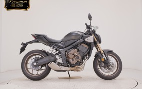 HONDA CB650R E-Clutch 2026 RH17