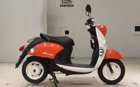 YAMAHA E-VINO SY11J