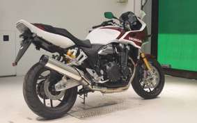 HONDA CB1300SB SUPER BOLDOR SP 2025 SC54