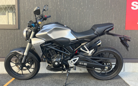 HONDA CB250R MC52