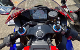 HONDA CBR1000RR-R FB SP 2020 SC82