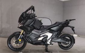 HONDA X-ADV 750 RH10