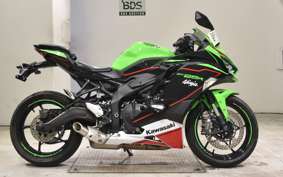 KAWASAKI ZX-25R 2023 ZX250E
