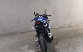SUZUKI GSX250 R DN11A