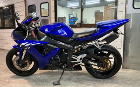 YAMAHA YZF-R1 2002 RN09