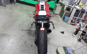 TRIUMPH SPEED TRIPLE 2011