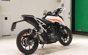 KTM 390 DUKE 2023