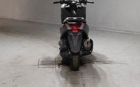 YAMAHA N-MAX 155 SG50J
