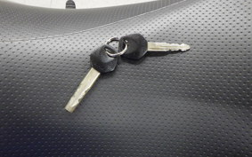 SUZUKI Vｽﾄﾛｰﾑ650 2011