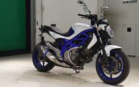 SUZUKI ｸﾞﾗﾃﾞｨｳｽ400 2018 VK58A