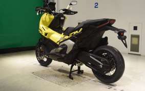 HONDA X-ADV 750 2025 RH21