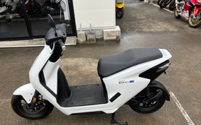 HONDA EM1 e: EF16