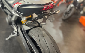 TRIUMPH  TRIUMPH  STREET  TRIPLE RS 2020 HDA554