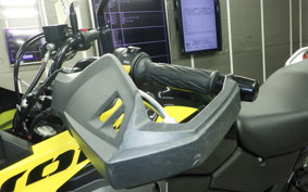 SUZUKI Vｽﾄﾛｰﾑ250A 2021