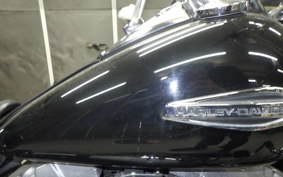 HARLEY FLD 1580 2011