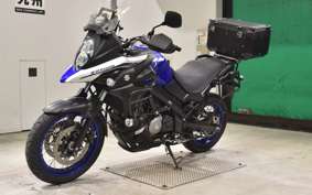 SUZUKI Vｽﾄﾛｰﾑ650XTA 2018 C733M