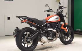 DUCATI SCRAMBLER ICON 2019