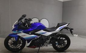 SUZUKI GSX250 R DN11A
