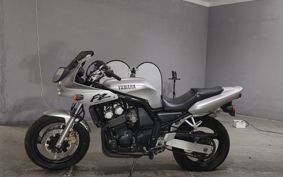 YAMAHA FZ400 1997 4YR