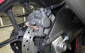 YAMAHA YZF-R1 2018