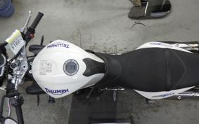 TRIUMPH STREET TRIPLE 2008