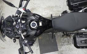 SUZUKI DL650 ( V-Strom 650 ) XTA 2018 C733A
