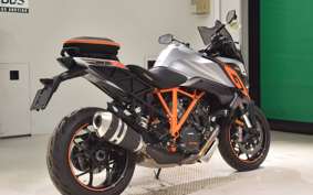 KTM 1290 SUPER DUKE GT 2018
